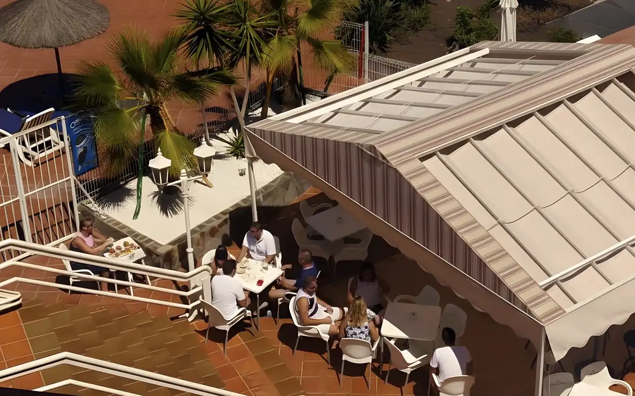 Resort Costa Adeje, Ténérife – Bar de la piscine
